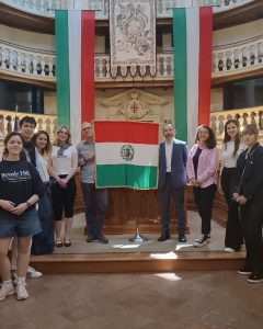 Prima foto_sala tricolore